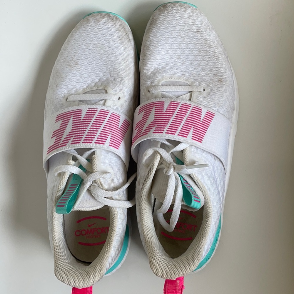 nike running shoes